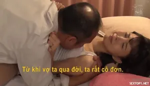 Lén bịt mắt đụ chị gái vú tròn của người yêu