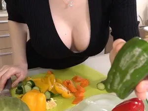 Chịch đồng nghiệp nữ mông to đã có chồng